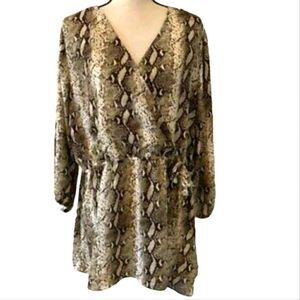 LN JUSTIFY FAUX WRAP SNAKE PRINT LONG SLEEVE BLOUSE SZ.1X